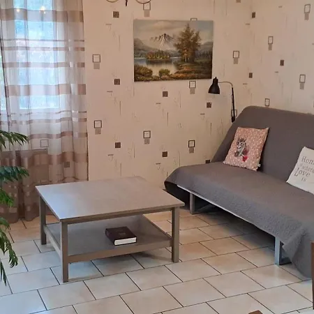 Aveyron Location מילאו